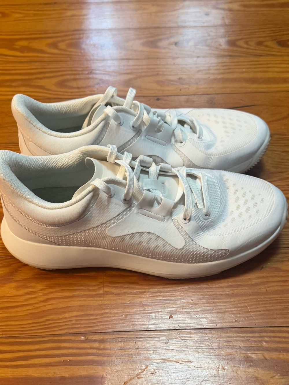 Lululemon Women's Strongfeel Training Shoes size 8